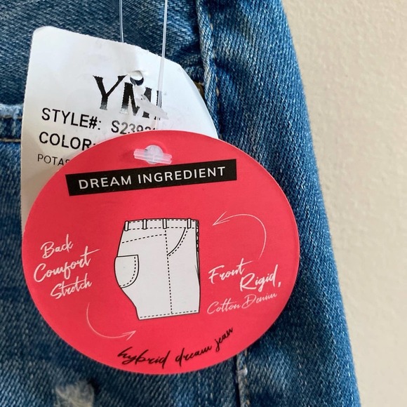 NWT YMI JEANS Women's Hybrid Dream Shorts With Frayed Hem, size 11/30 - Picture 5 of 9